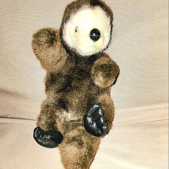EC VINTAGE Dakin Otter Plush PUPPET - Picture 1 of 5
